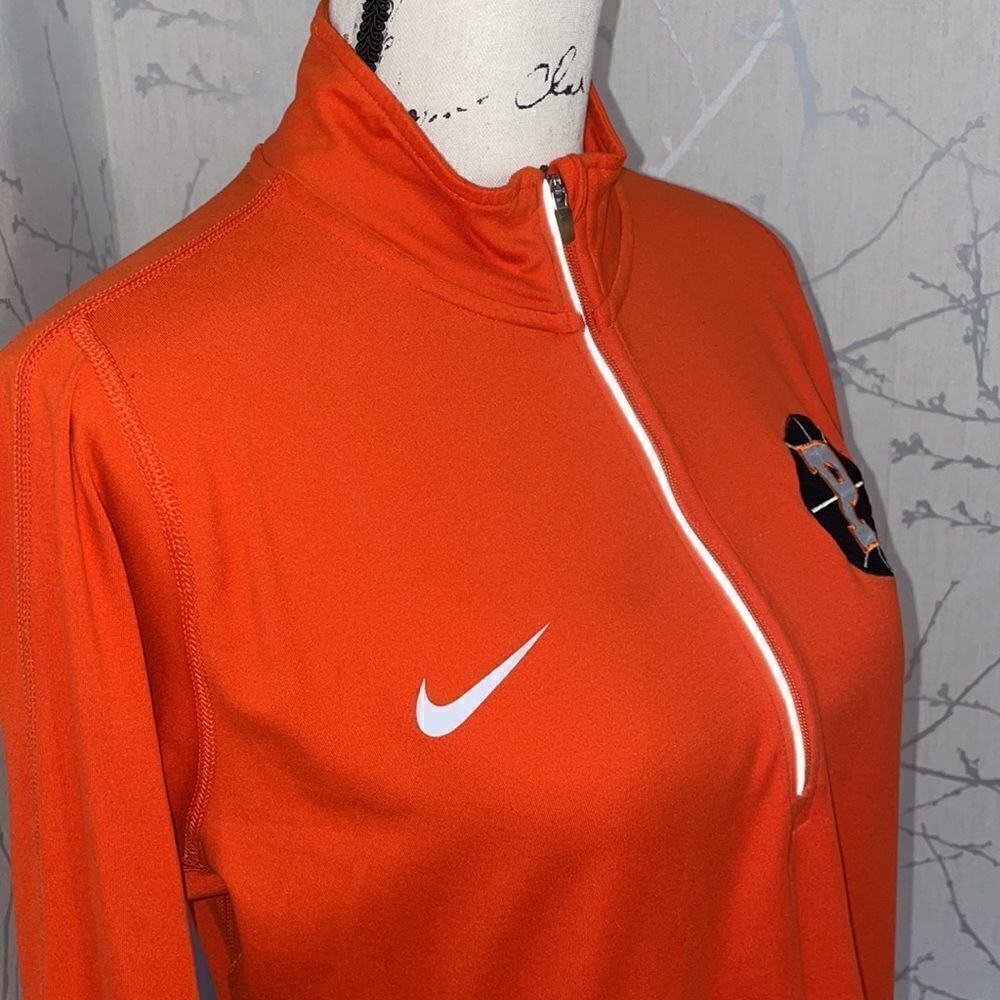 ‎Nike Dri-Fit Sweater, Size Large - Picture 3 of 6